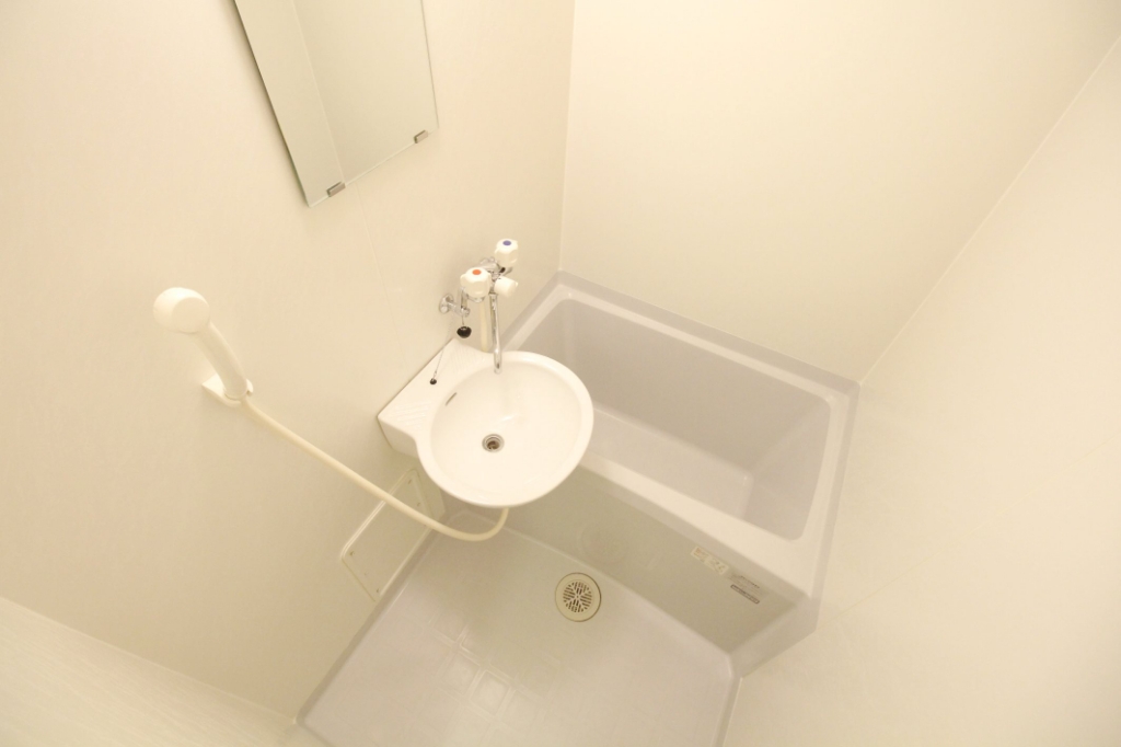 レオパレスなでしこ荘 風呂画像