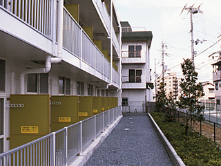 レオパレスアズール加美東 その他3