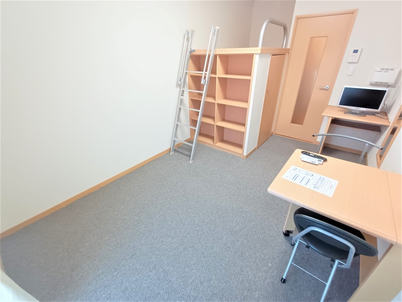 レオパレスいえぷり ベッドルーム