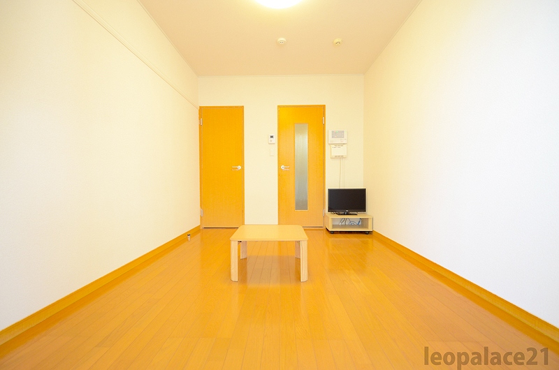 レオパレス梅北フィオーレ ベッドルーム