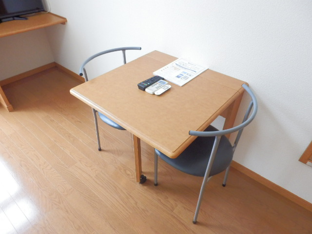 レオパレスホープ２１ ベッドルーム