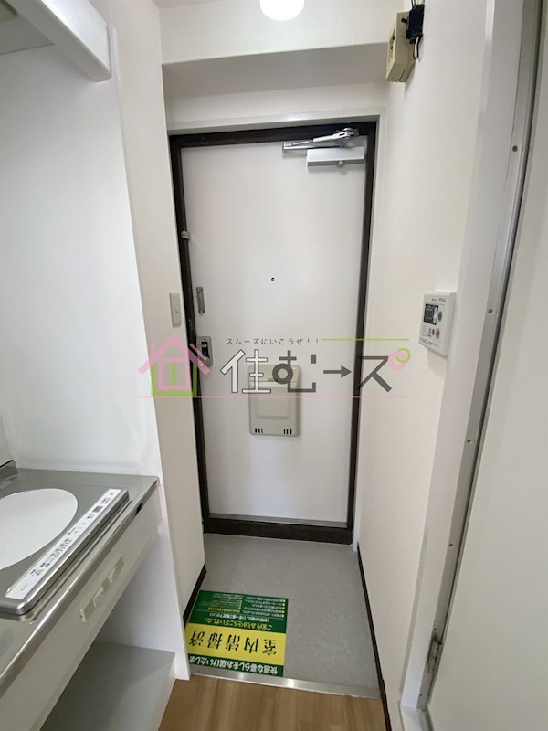 ルネッサンス32番館 玄関