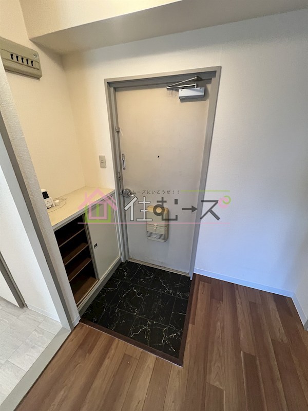 プチハイム薫 玄関