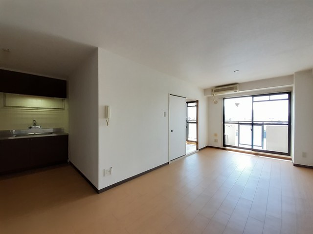 セピア辻井横小路 リビング