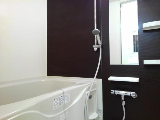 シュヴァル・マラン 風呂画像