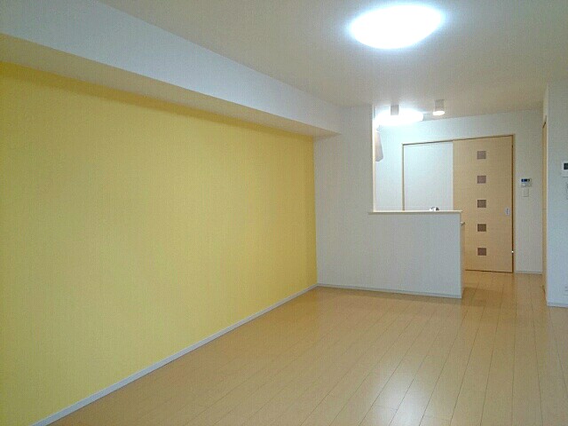 ジェルメ・コリーヌⅢ リビング