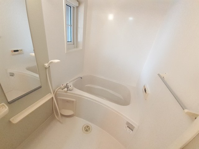 ロイヤルヒルズ高松 風呂画像