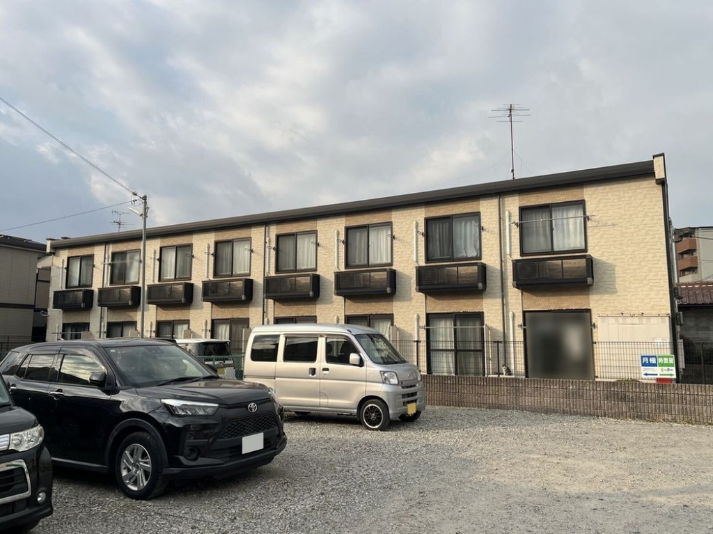 レオパレスＡＮＮＥＸ　ＥＳＴ 外観