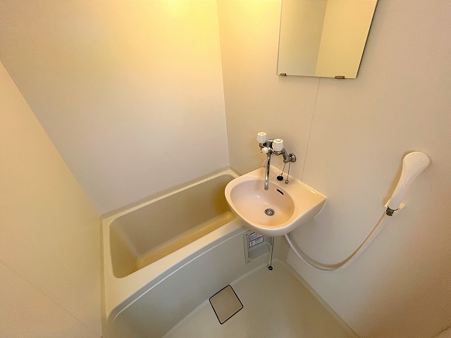 レオパレス二色の浜Ａ 風呂画像