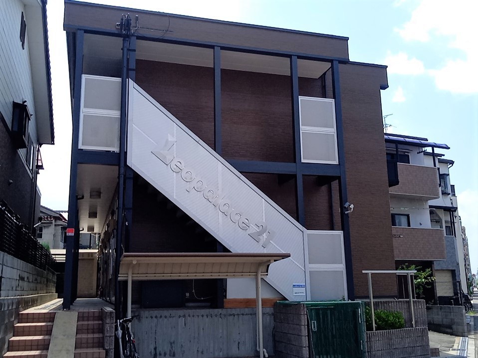 レオパレスコスモス その他外観1