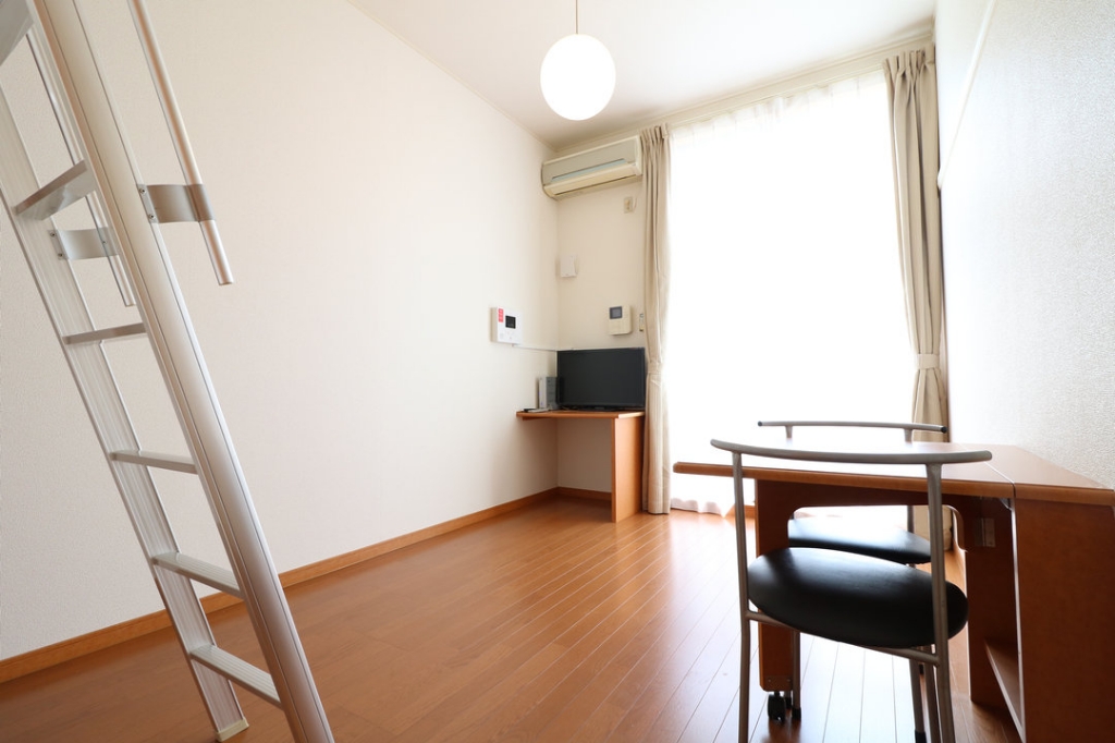 レオパレスＩＭＰＵＬ ベッドルーム