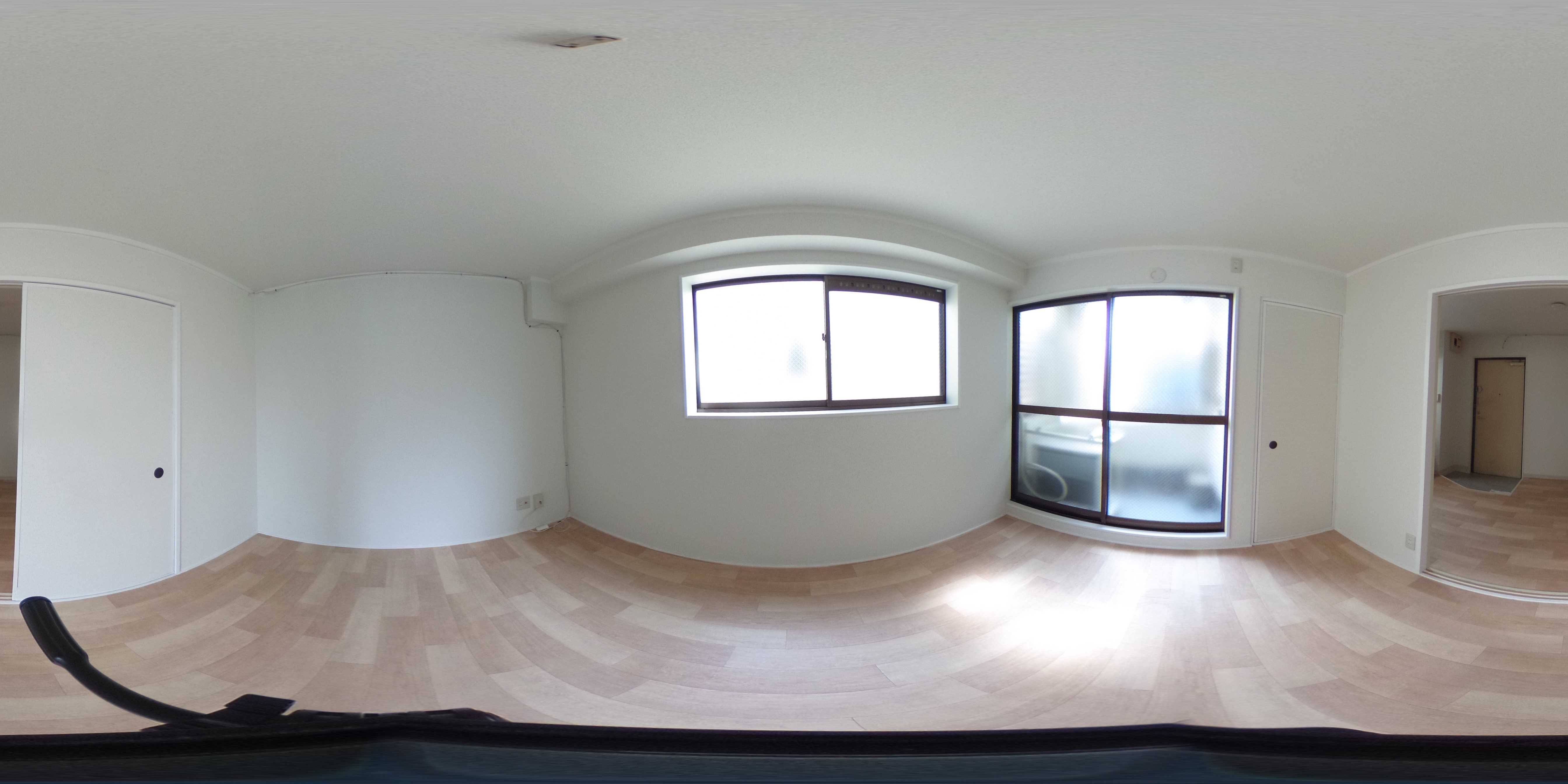 レジデンス三津屋 洋室