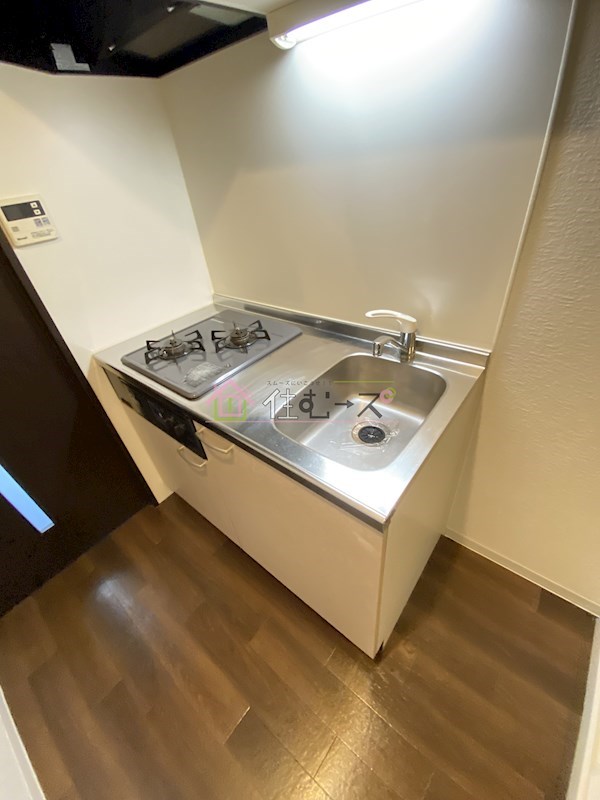 REI難波西 キッチン