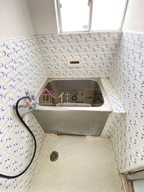 大阪市淀川区加島4丁目　戸建 風呂画像