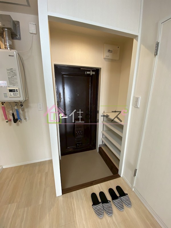 シャトータカシマ 玄関