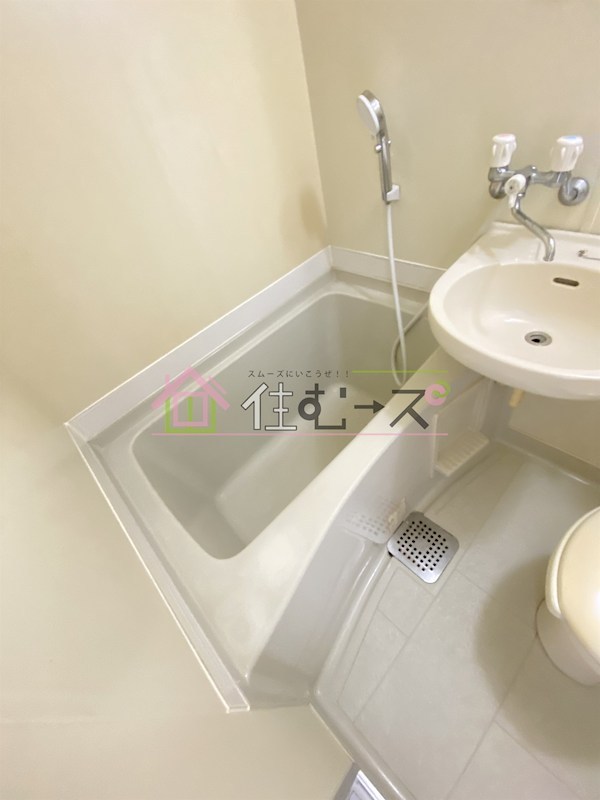 R-CUBE新大阪 風呂画像