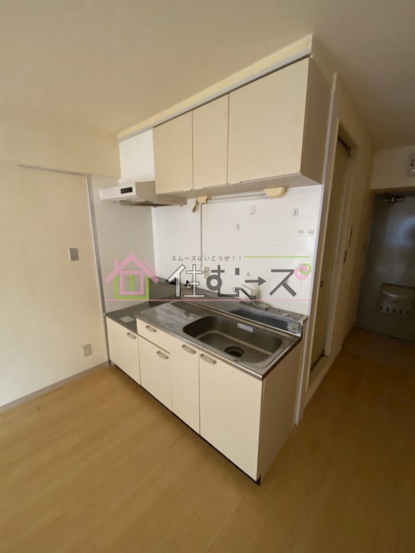 新大阪コーポビアネーズ キッチン