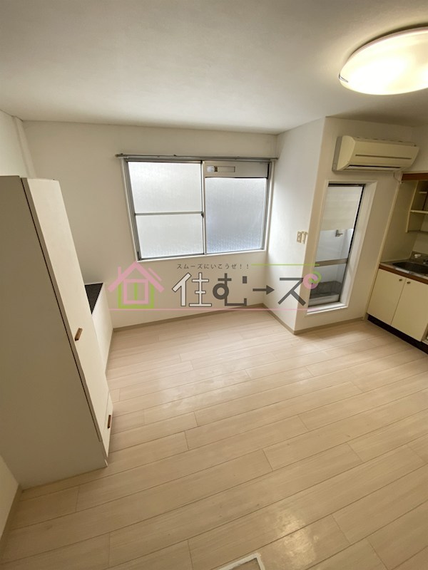 フォレスト新大阪 ベッドルーム