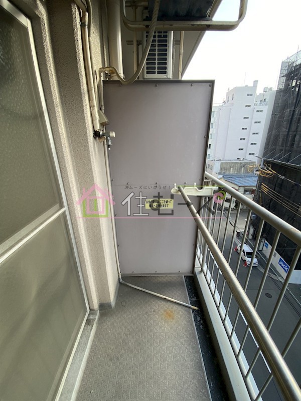 メゾン第3新大阪 ベランダ
