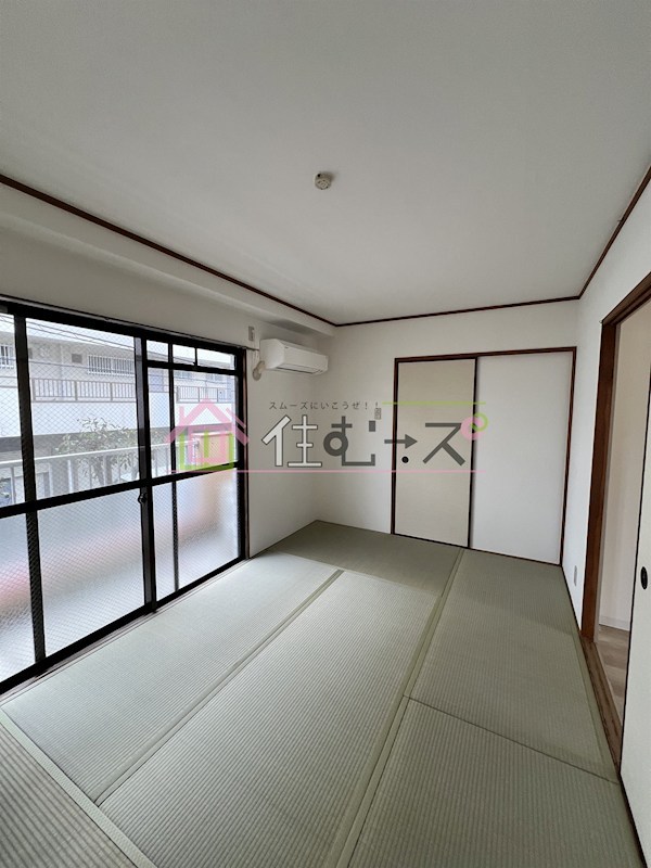 中市マンション ベッドルーム