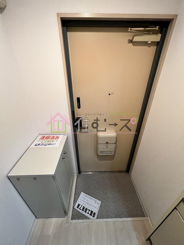 ウィーブル豊新 玄関