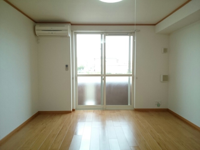 ジン　シャン その他1