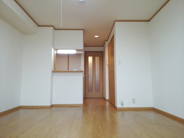 ジン　シャン リビング