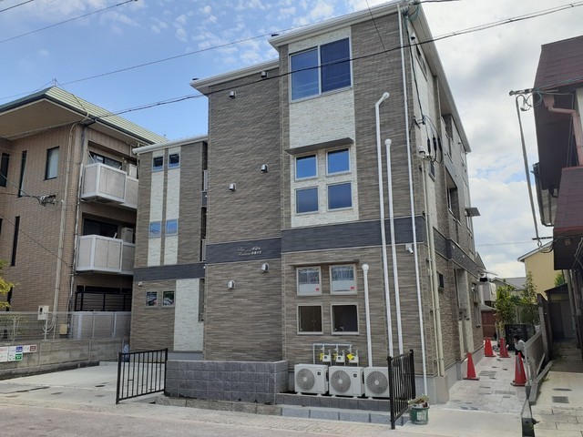 サニーレジデンス高槻本町 外観