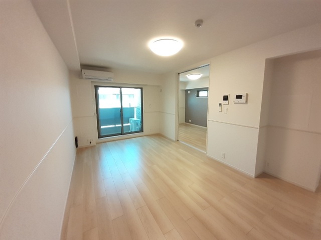 サニーレジデンス高槻本町 リビング