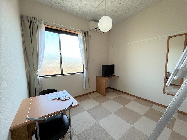 レオパレスセントラルたかはし その他7