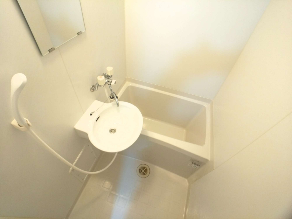 レオパレス有富 風呂画像