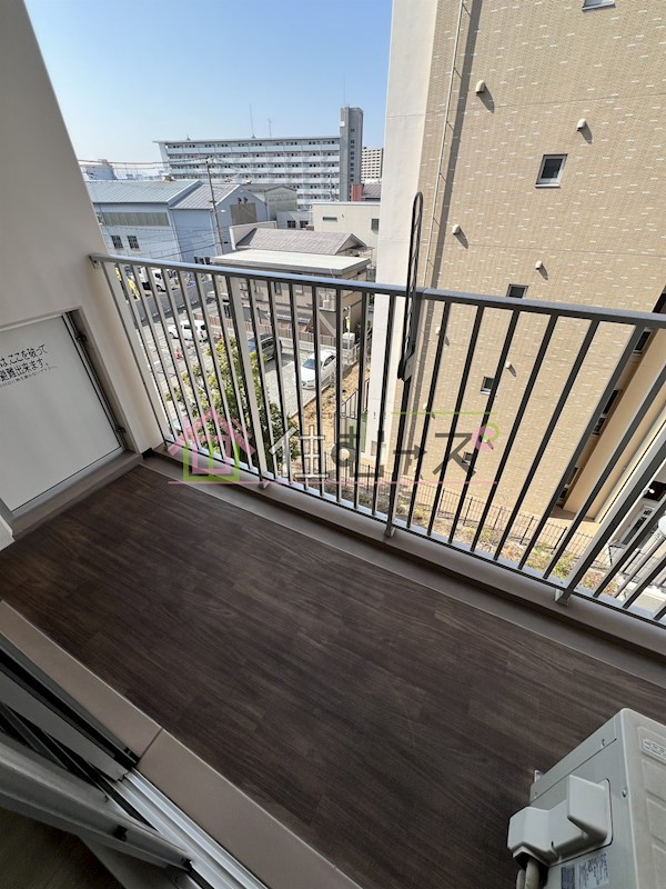 コーラルポワント難波west ベランダ
