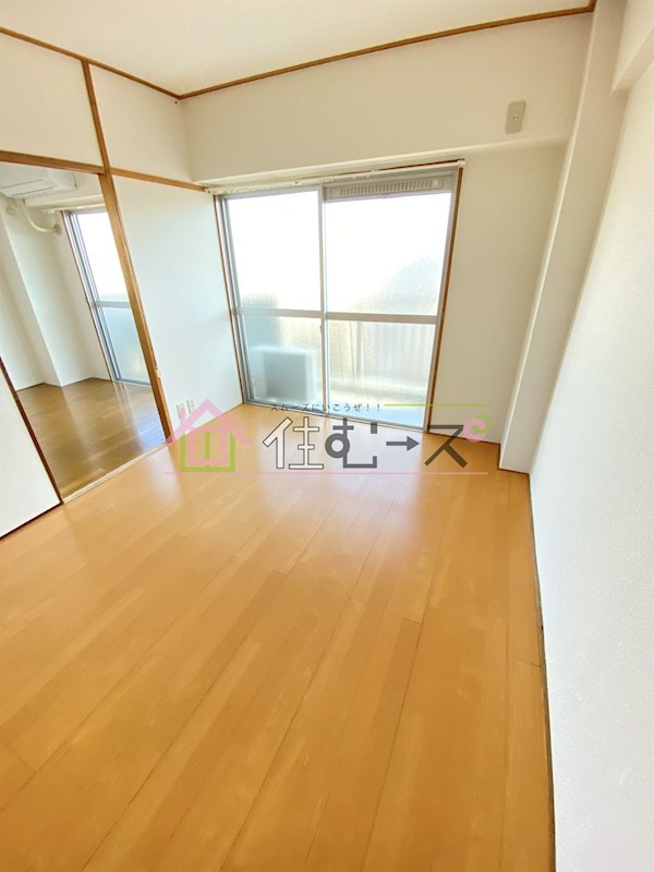 相原マンション ベッドルーム