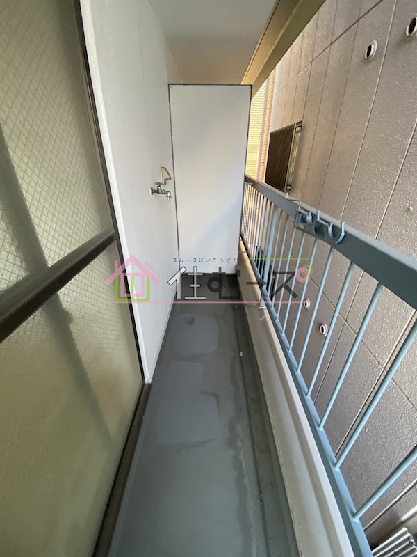 シャルマン新喜多 ベランダ