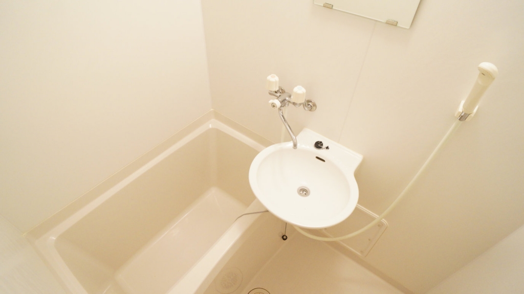 レオパレスアルミックⅡ 風呂画像