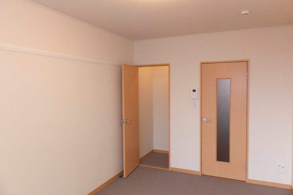 レオパレスベル日吉 リビング