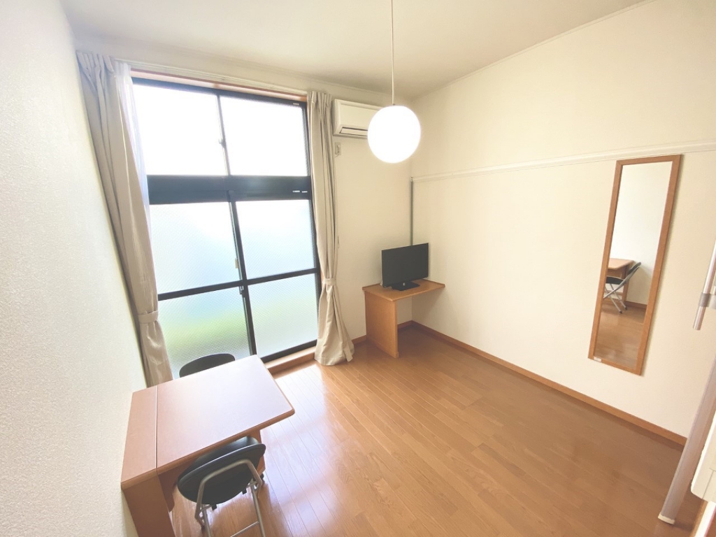 レオパレスＬＡ　ＣＡＳＡ ベッドルーム