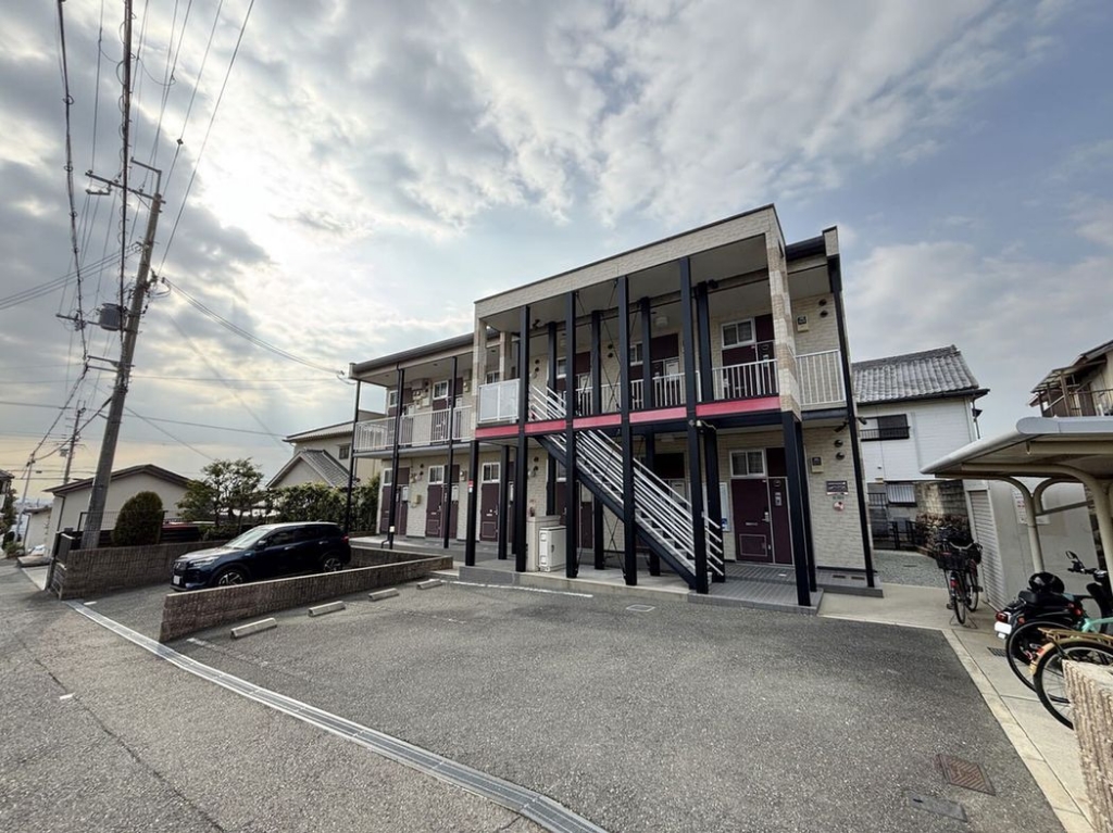 レオパレスオアシス山手 その他外観1