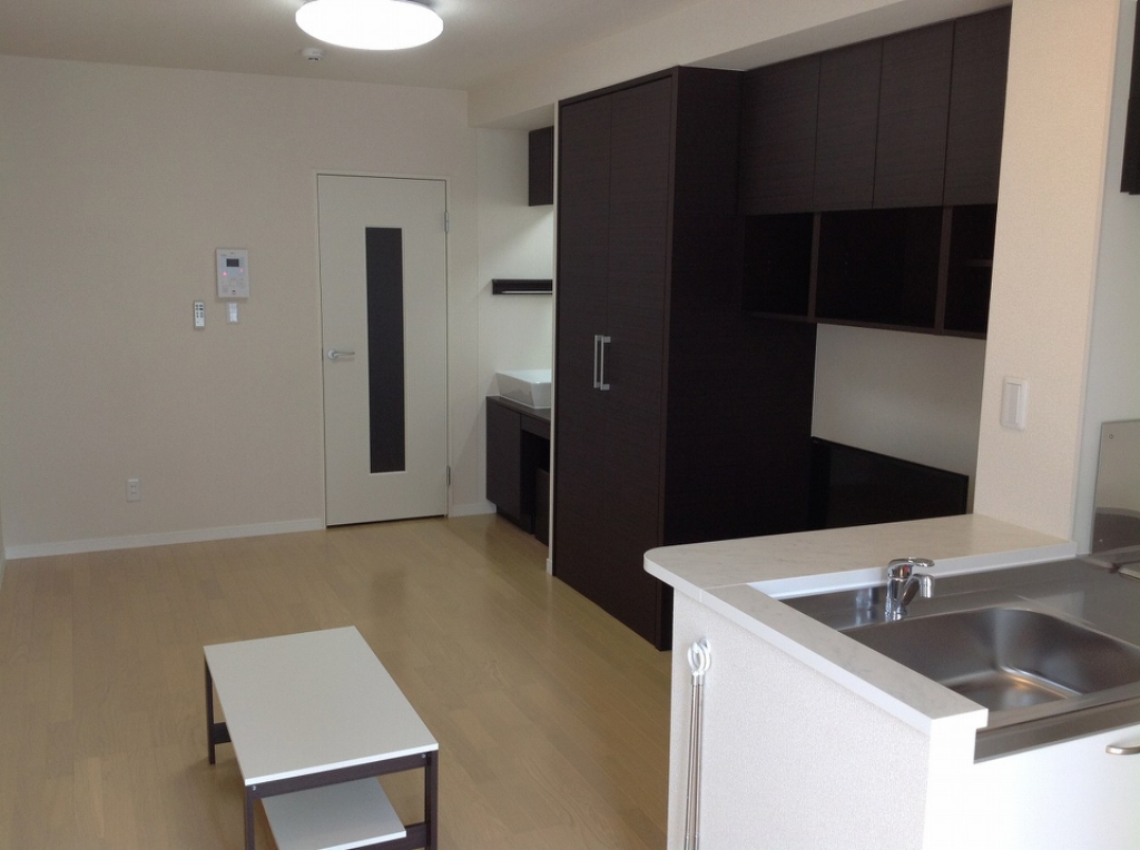 レオネクストボン リビング