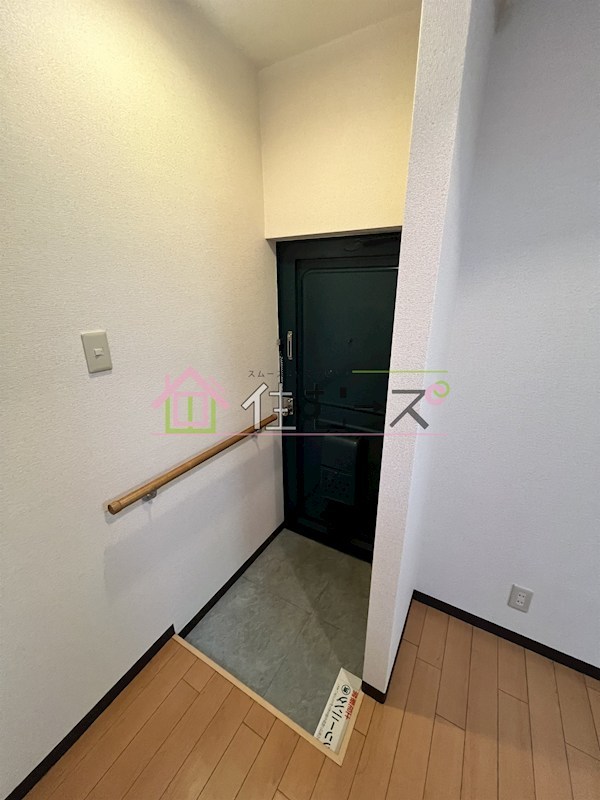 サンハイツ大領 玄関