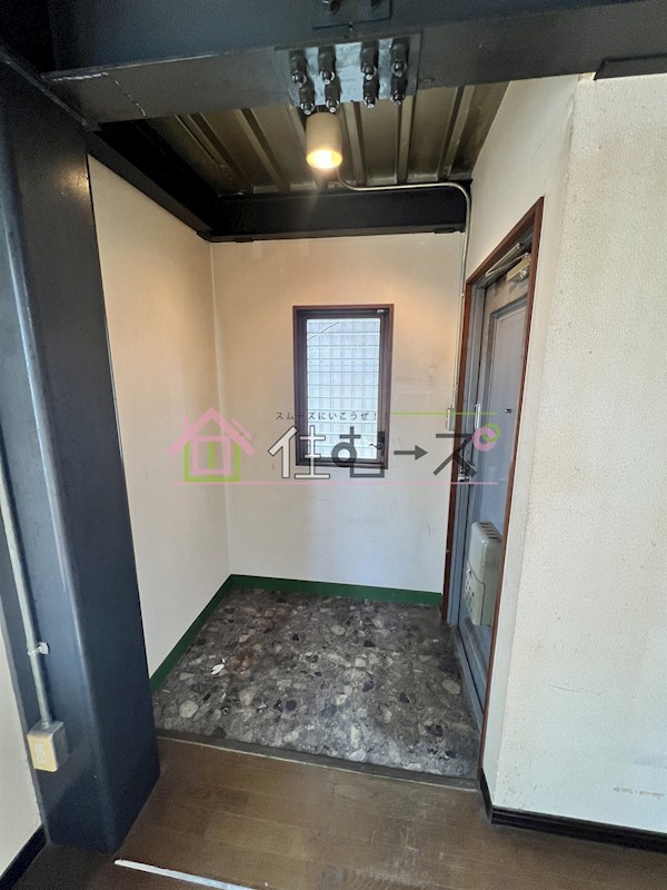 ペルテ長居 玄関