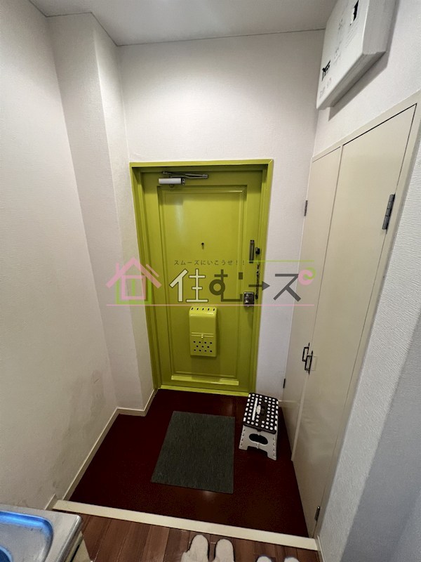 北野商事ビル 玄関