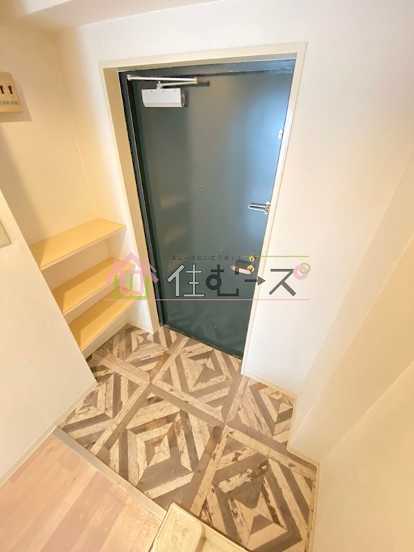 南堀江レヂデンス 玄関