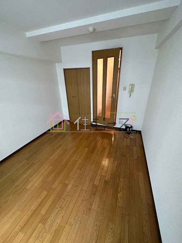 シングルウエスト リビング