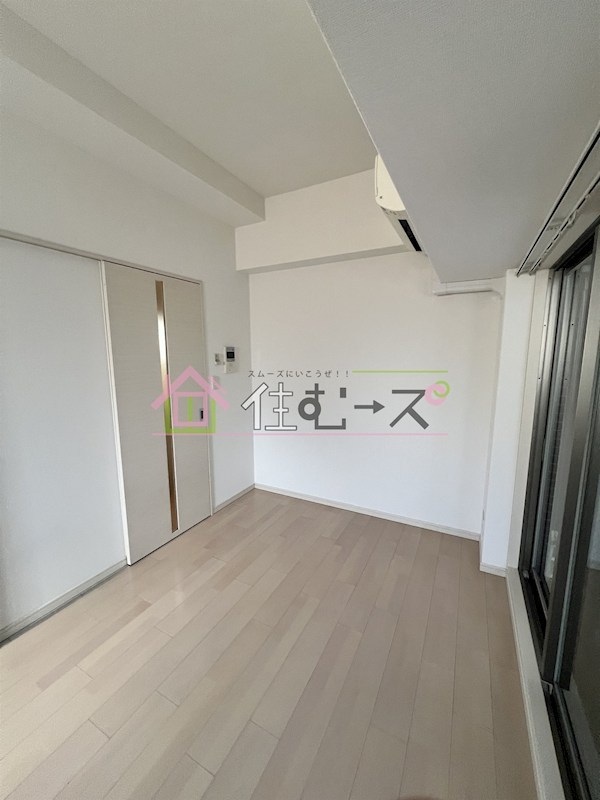 アドバンス上町台プレジール リビング