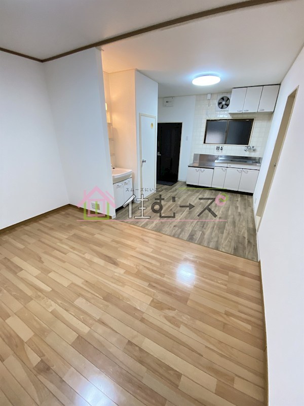 サニーガーデン大今里 リビング