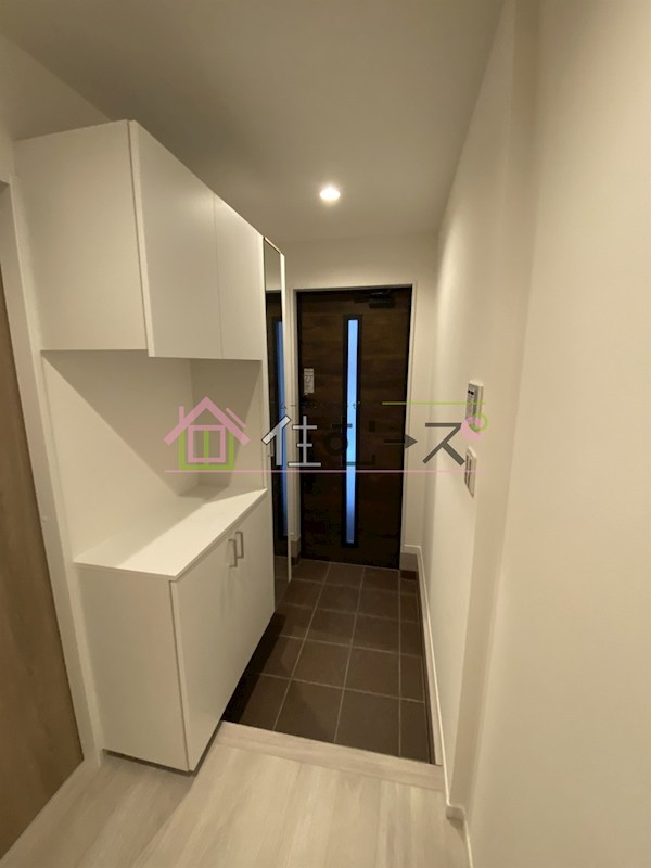 東中本2丁目テラスハウス 玄関