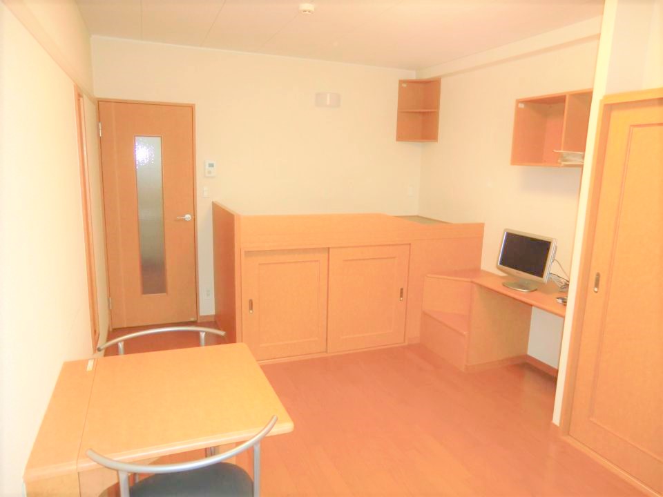 レオパレスＪＯＹ リビング