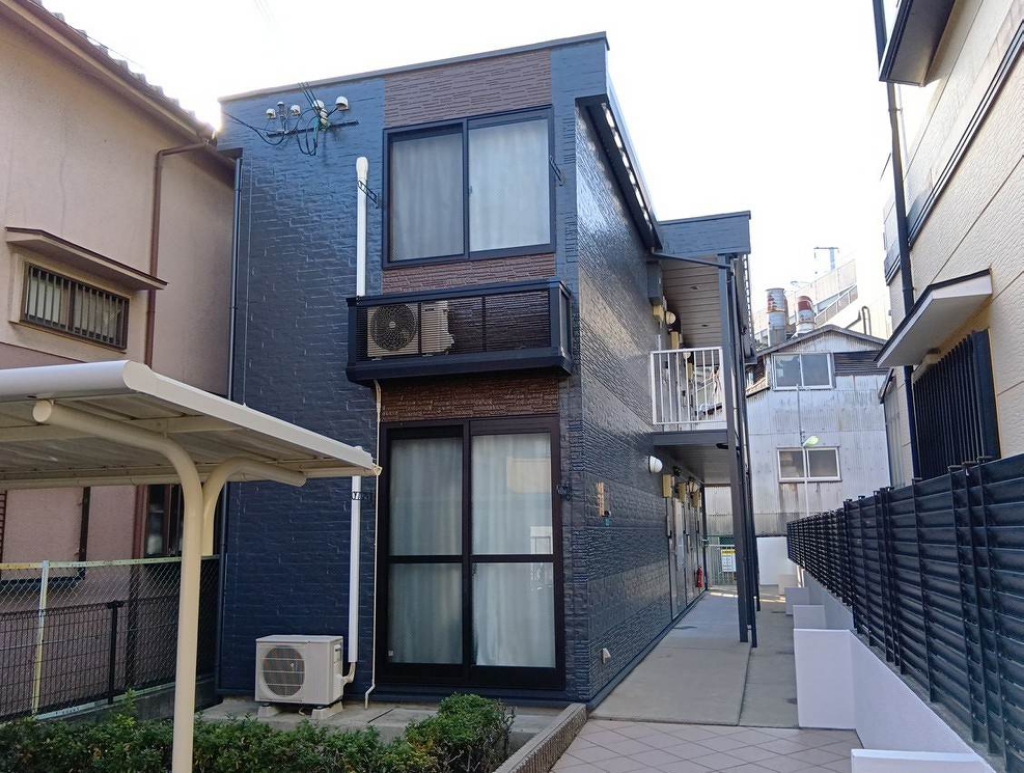 レオパレスローズ 外観