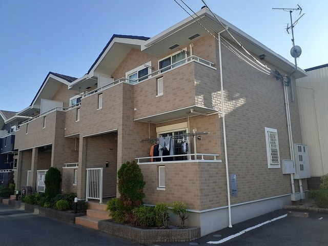 ポライトリー 外観